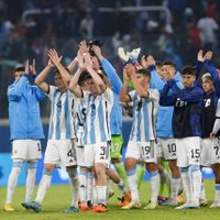 Deambula por Europa: el juvenil que espera un llamado de la Selección Argentina