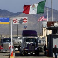 México y EU buscan ampliar 'lo más posible” actividades esenciales en la frontera
