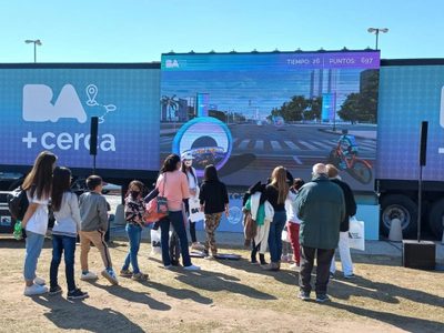 Llega hoy a Neuquén el camión de promoción turística de la Ciudad de Buenos Aires