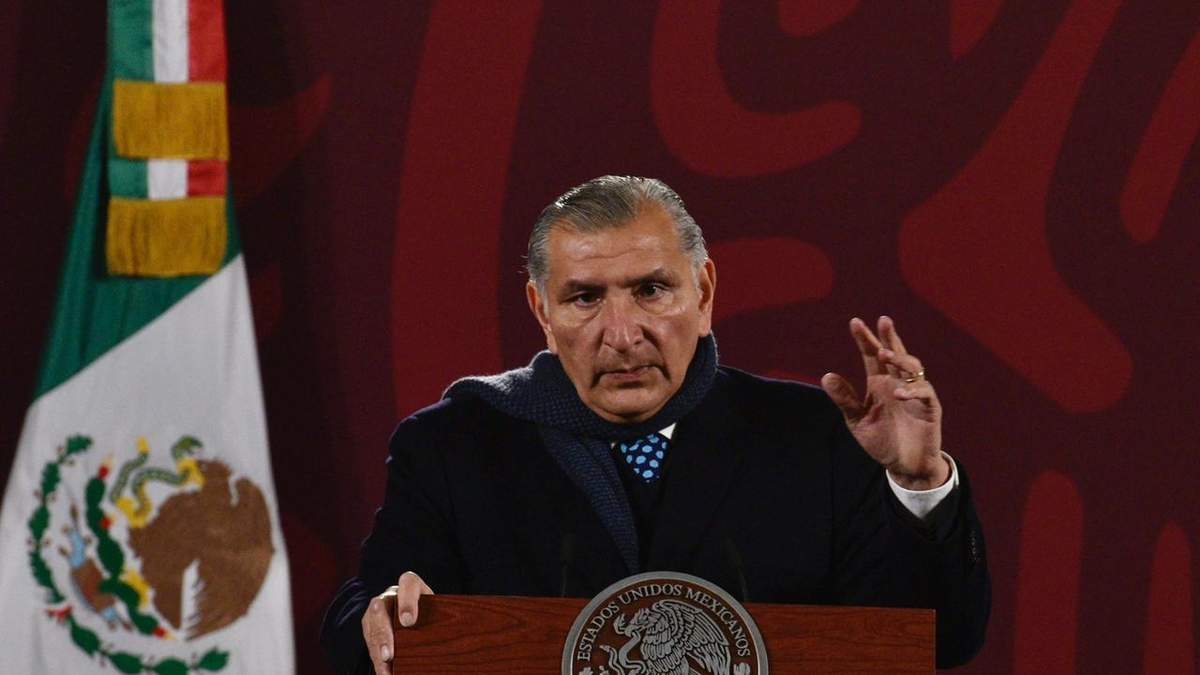 El titular de Segob, Adán Augusto López