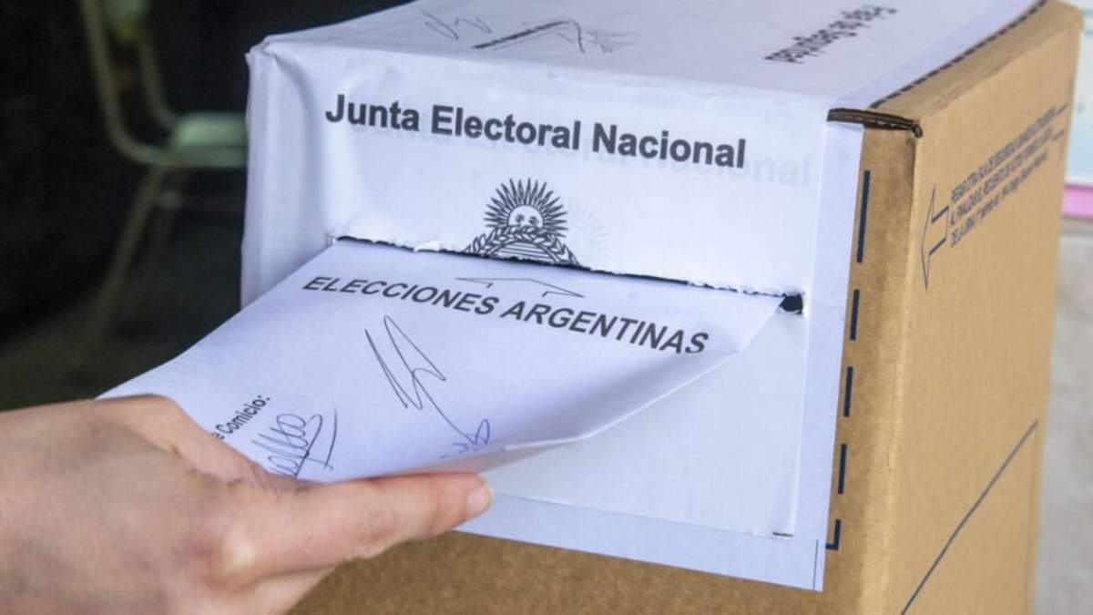 El balotaje comenzará el domingo a las 8:00 horas. Fuente: (Twitter)