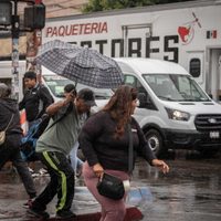 Azotarán más lluvias y chubascos de lunes a jueves; onda de calor amaga a casi la mitad del país