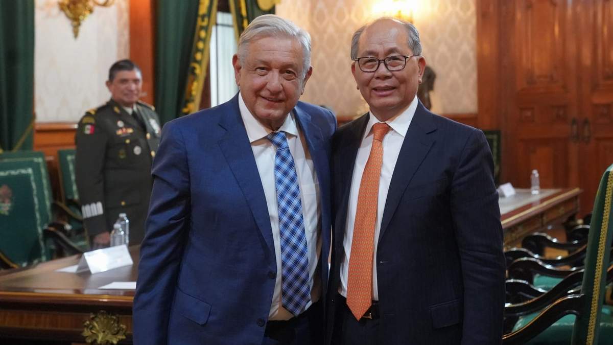 Reunión de AMLO con Qiu Xiaoqi