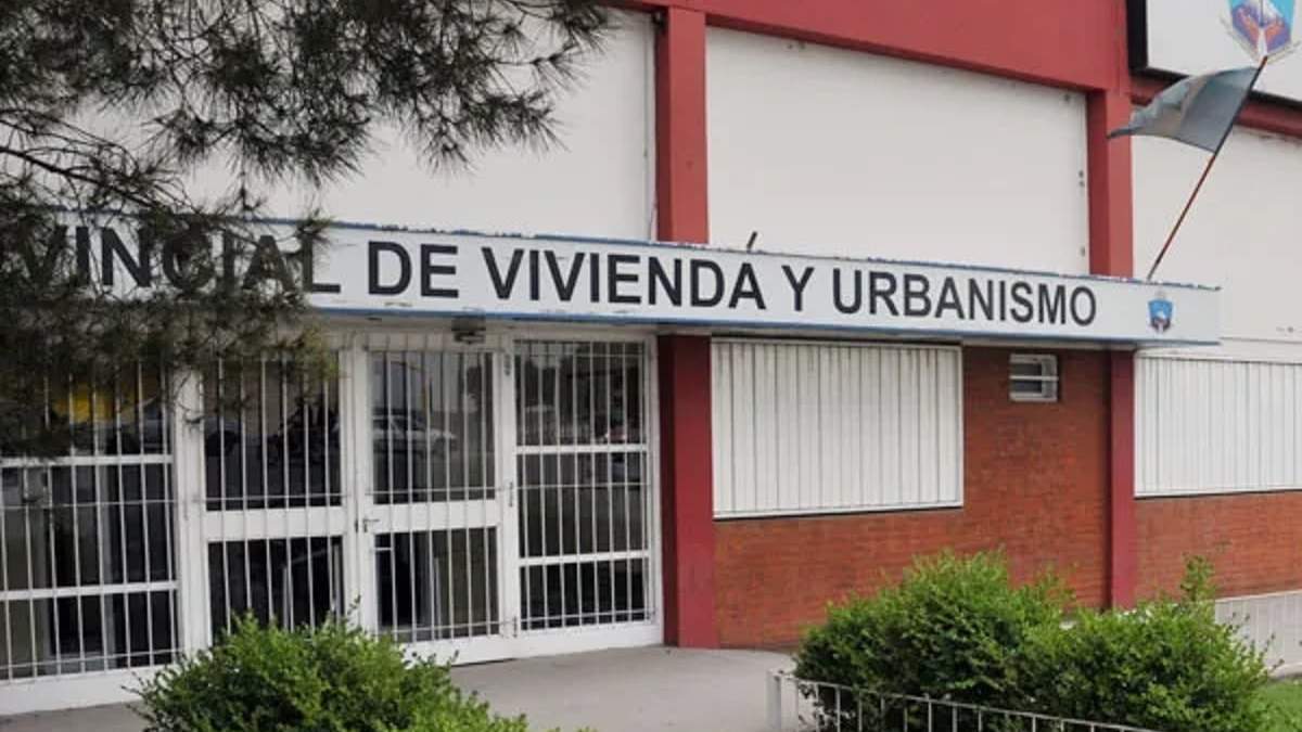 Sede del Instituto Provincial de Vivienda y Urbanismo de Neuquén. Fuente (X)
