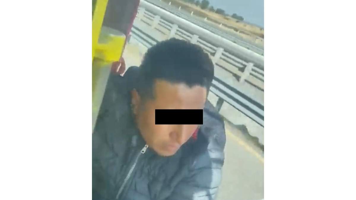 El presunto ladrón colgado