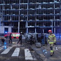 Ataque ruso deja 4 muertos en Kiev; drones ucranianos incendian instalaciones rusas