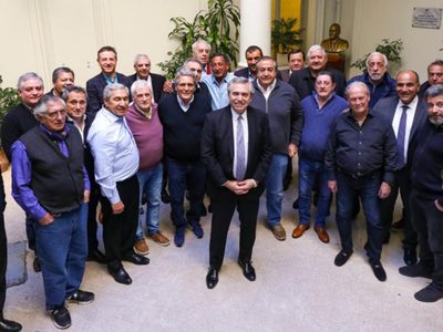 Aumento salarial: la CGT destacó a la medida gubernamental porque “va en un rumbo correcto”
