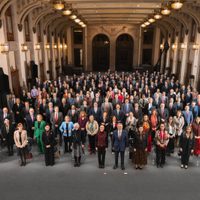 Ante embajadores y cónsules, Sheinbaum refrenda “todo el apoyo a nuestros hermanos migrantes”