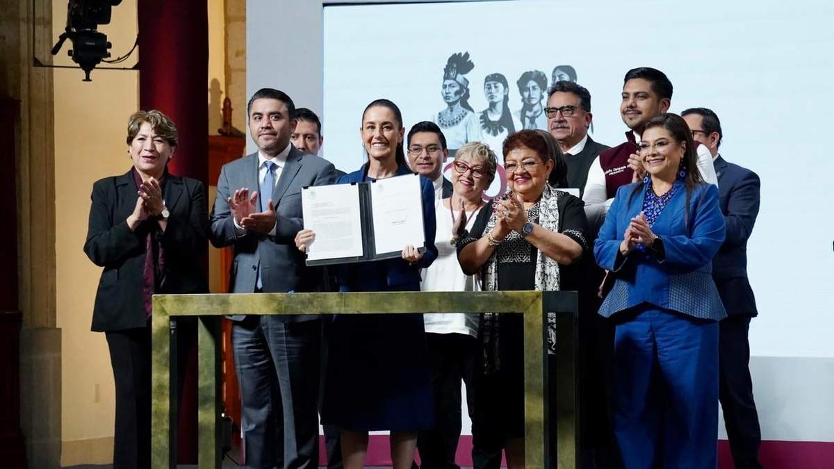 La presidenta Claudia Sheinbaum firma la iniciativa para expedir la Ley General de Aguas y la reforma a la Ley de Aguas Nacionales