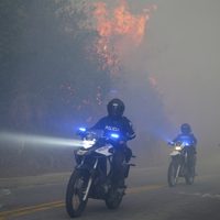 Declaran estado de emergencia en Quito por los incendios forestales