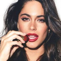Tini Stoessel te regala una postal que prende fuego las redes "¡Pará un poco!"