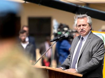 "Que nadie crea que niego el horror vivido": Fernández pidió disculpas a víctimas de la dictadura