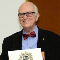 Recibe Roger Bartra el Premio Internacional 'Eulalio Ferrer” 2016