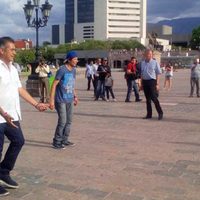 El Bronco derrota a maestros… en 'cascarita” futbolera
