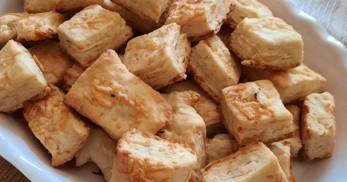 Bizcochos de mostaza y queso. Fuente: (X)