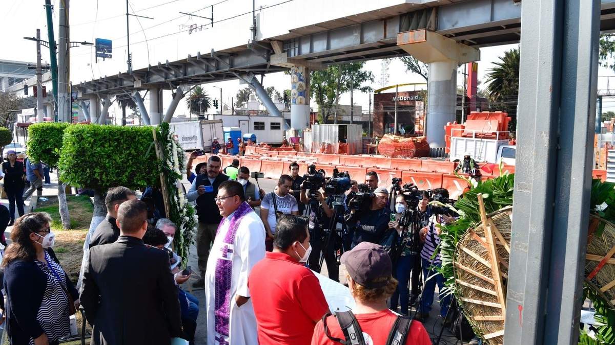 Misa con familiares de víctimas de la tragedia en la Línea 12 del Metro