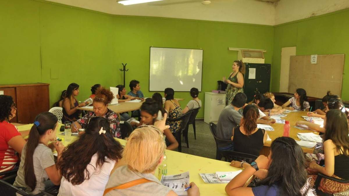 Clase de Secundaria con Oficios. Fuente: (Instagram)