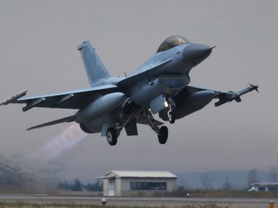 Corea del Sur envía jets luego de encontrar aviones rusos y chinos en su zona de defensa