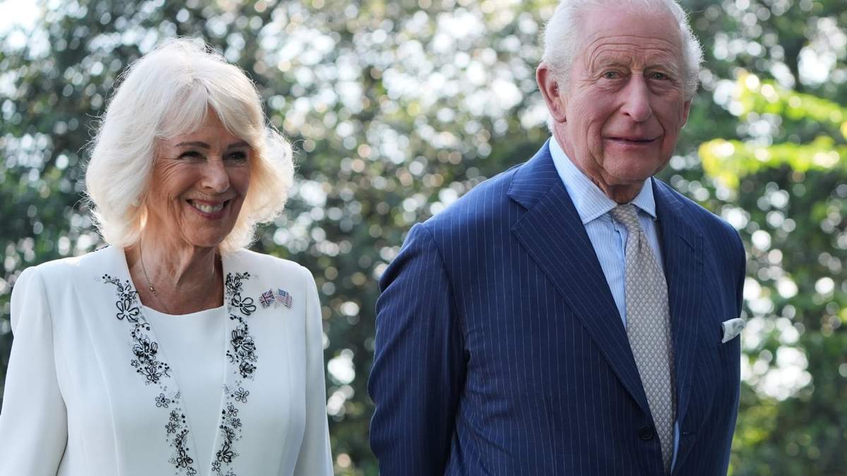 El rey Carlos III de Inglaterra y la reina Camila en la Casa Blanca en Washington el 27 de abril del 2026