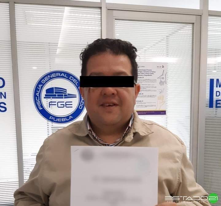 Arturo Rueda Sánchez de la Vega, Director del periódico Cambio