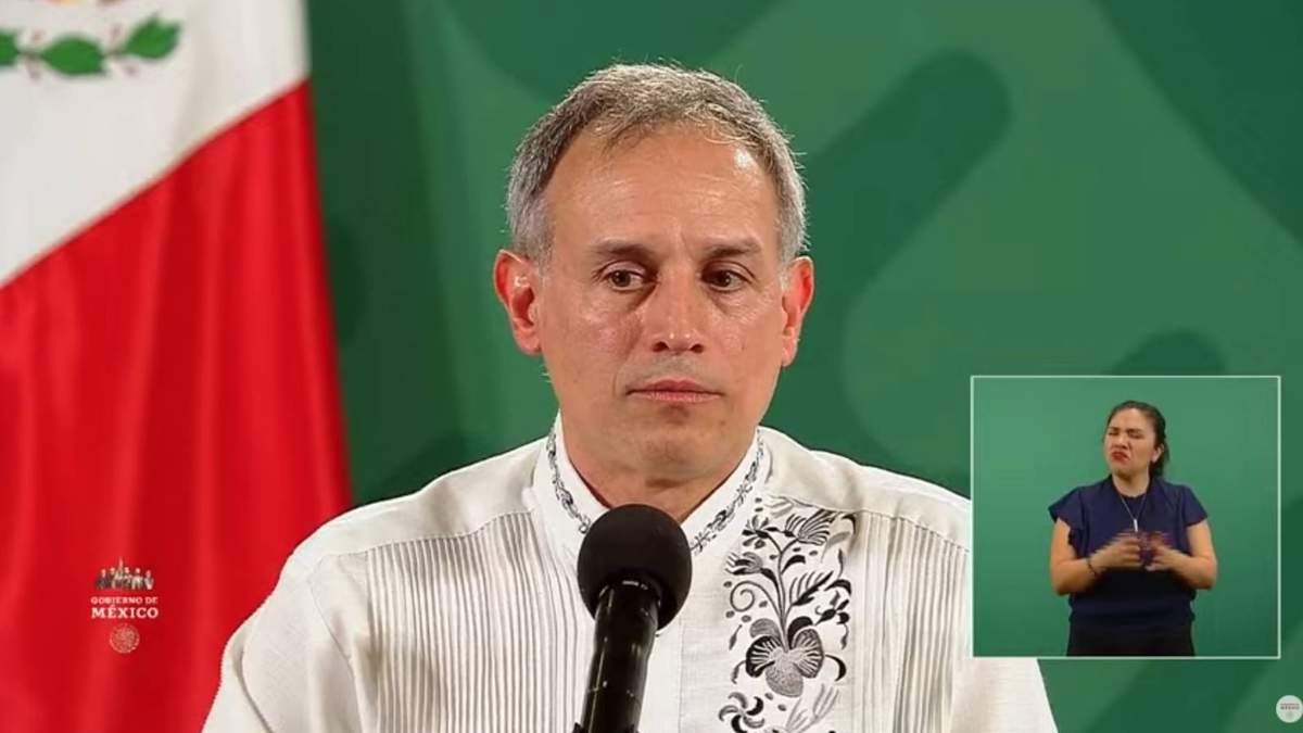 El subsecretario en la conferencia de prensa