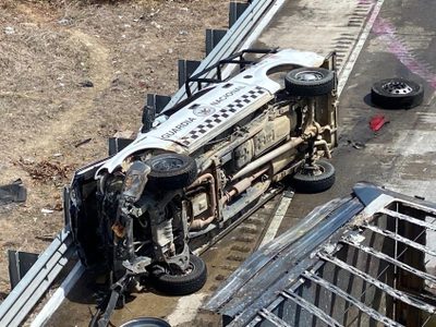 Carambola en la autopista del Sol deja un agente de la Guardia Nacional muerto y 5 heridos
