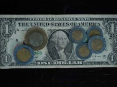 Peso mexicano empieza la semana con pérdidas