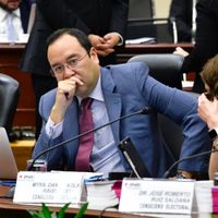 El gobierno no manda en las decisiones del INE: Murayama ante plan de austeridad