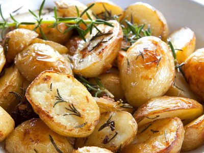 Papas al ajo: la receta más fácil y rápida para una guarnición perfecta con un toque gourmet