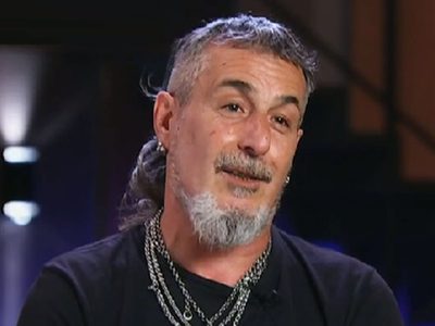 Un jurado de "MasterChef Celebrity" obligó al "Mono" de Kapanga a probar su plato