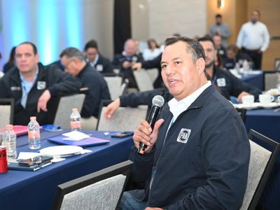 Diputado “indígena” de Hidalgo acumula edificios, casas, terrenos, vehículos, empresa...