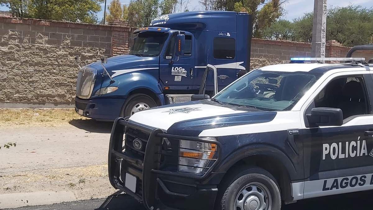 Autoridades recorrieron la zona en búsqueda de los presuntos desaparecidos