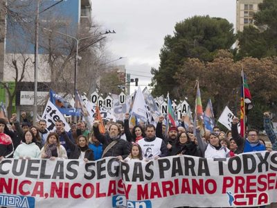 A un año de la explosión en la escuela de Aguada San Roque, una masiva marcha reclamó justicia