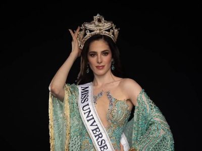 Fátima Bosch abandona programa en vivo por preguntas sobre polémicas en Miss Universo