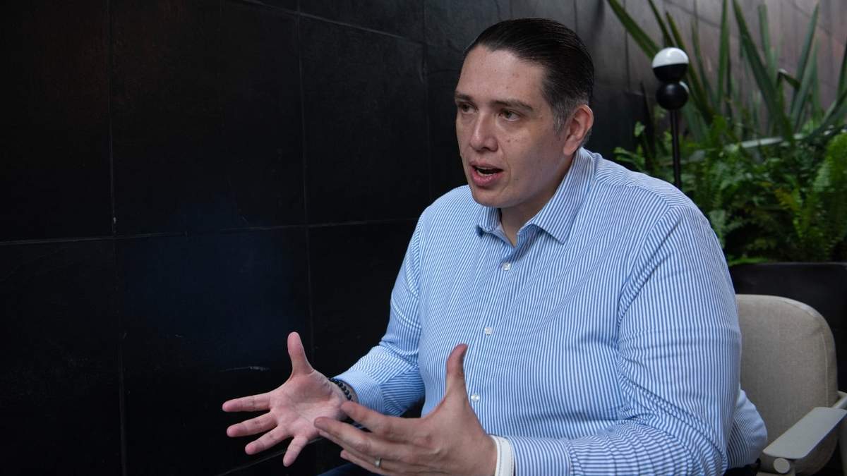 Luis Mendoza. Cero construcciones, por ahora