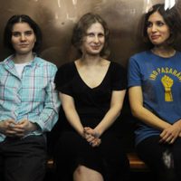 Tribunal condena a Rusia por sentencias "severas" contra tres feministas de Pussy Riot