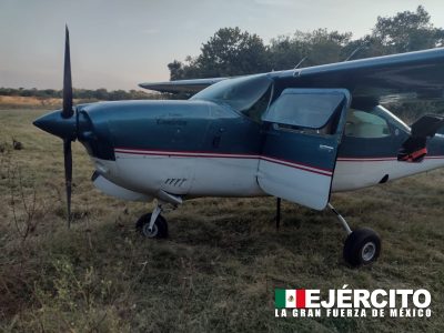 El ejército intercepta aeronave con 400 kilos de cocaína en Oaxaca