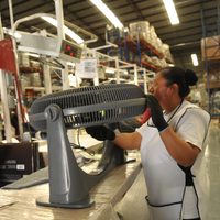 En análisis la reactivación industrial en México, EU y Canadá: AMLO