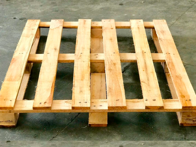 Si encontrás 1 pallet en la calle, estás de suerte: mirá cómo crear el tacho de basura más original y espacioso