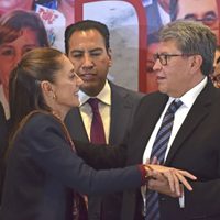 Con el apoyo de Sheinbaum, Ricardo Monreal regresa como líder de Morena en el Senado