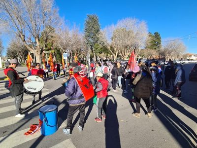 El Polo Obrero en Plaza Huincul: “El plan de lucha que llevamos adelante los expone”