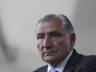Adán Augusto López: la suspensión del Plan B se mantendrá hasta que los otros poderes respondan