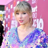 ¡No podrás creerlo! Taylor Swift reveló que ya hay planes de boda con Joe. ¿Va bien la cuarentena?