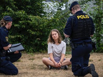 Fiscalía sueca acusa a Greta Thunberg de desobediencia a la policía