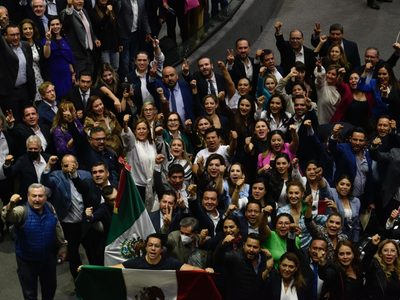 Diputados desechan la reforma eléctrica de AMLO; Morena no logra mayoría calificada