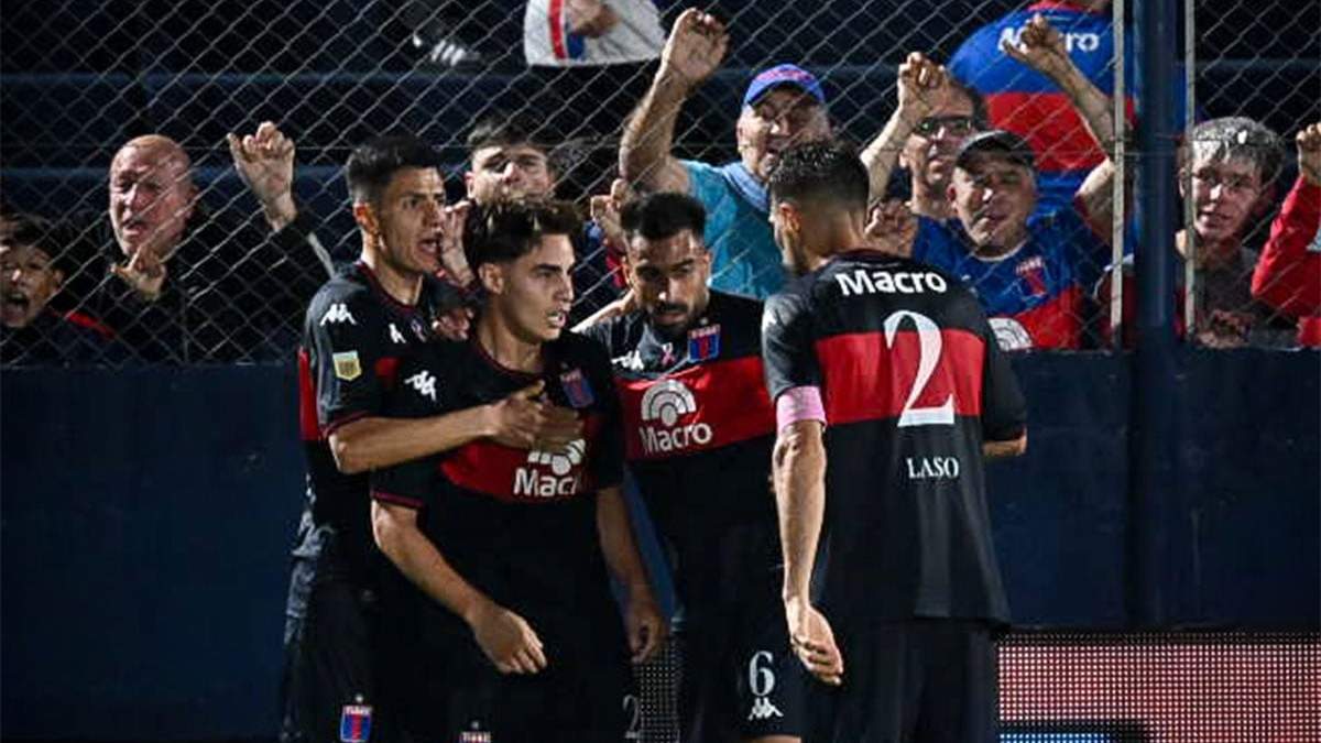 Tigre pudo festejar un empate ante Barracas.