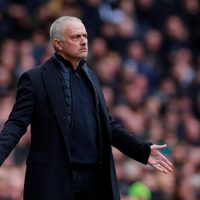 La tremenda autocrítica de José Mourinho tras la eliminación del Tottenham: "Ni siquiera somos ..."