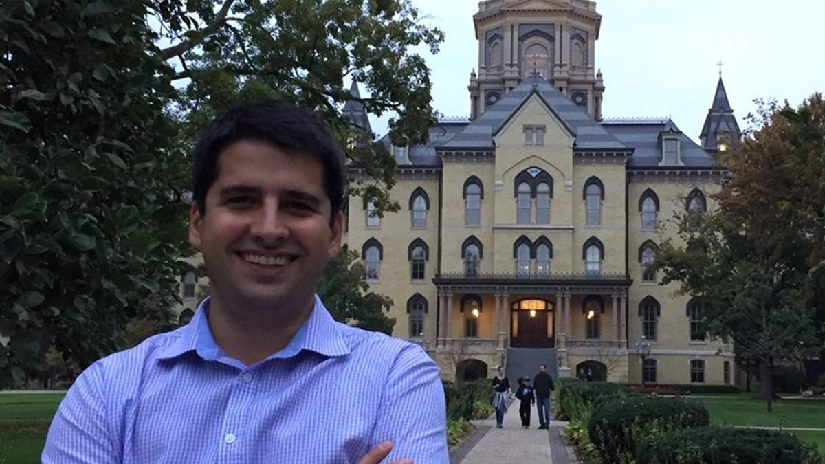 Luis Schenoni es profesor asociado y director del Programa de Estudios de Seguridad del Departamento de Ciencias Políticas de la University College London