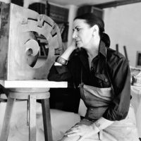 Ángela Gurría Davó, primera mujer en ingresar a la Academia de Artes, murió a los 93 años