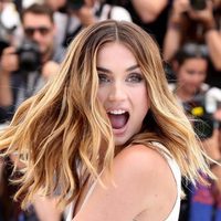 El color de cabello al que muchas le temen pero que es tendencia esta primavera verano